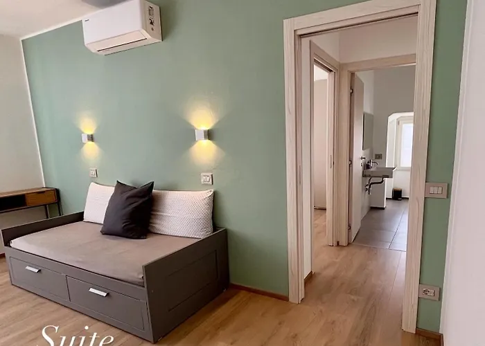 Guest house Chorus &